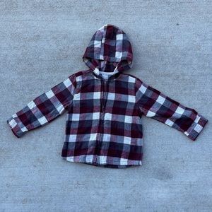 Kids 3T zip up hooded shirt maroon in color